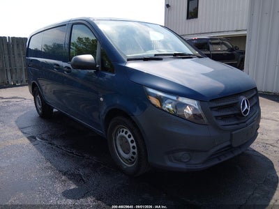 MERCEDES-BENZ METRIS