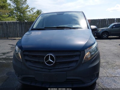 MERCEDES-BENZ METRIS