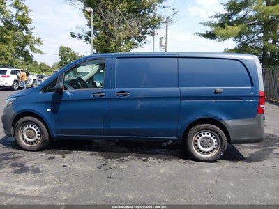 MERCEDES-BENZ METRIS
