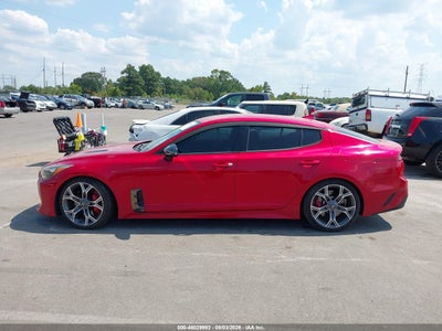 KIA STINGER