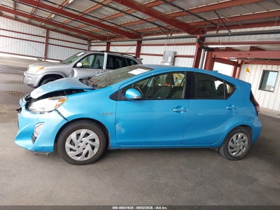 TOYOTA PRIUS C