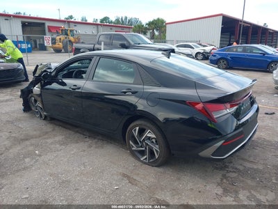 HYUNDAI ELANTRA