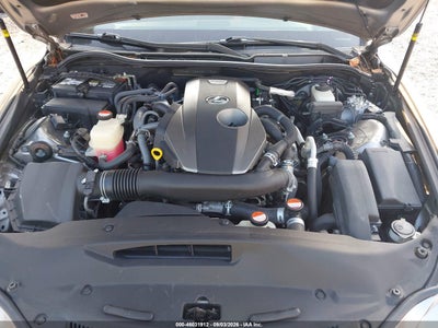 LEXUS IS 200T