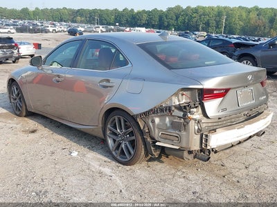 LEXUS IS 200T