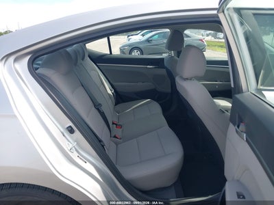 2020 HYUNDAI ELANTRA 8