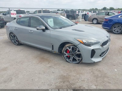 KIA STINGER