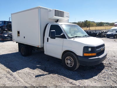 2017 Chevrolet Express Cutaway