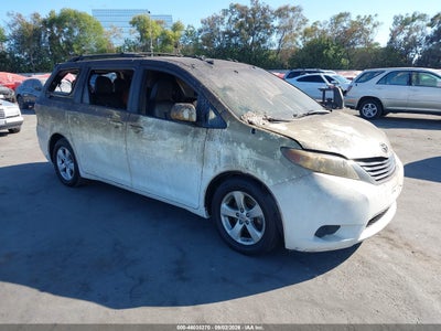 2012 Toyota Sienna