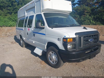 2011 Ford E-350 Super Duty