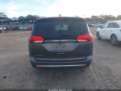 CHRYSLER PACIFICA
