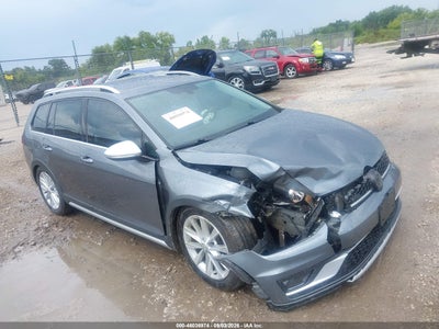 VOLKSWAGEN GOLF ALLTRACK