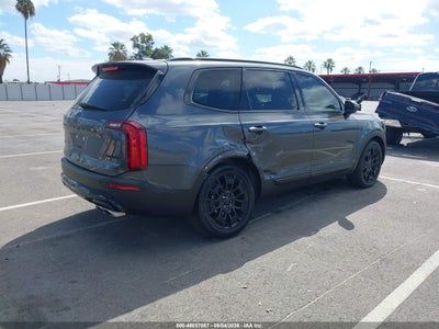 KIA TELLURIDE