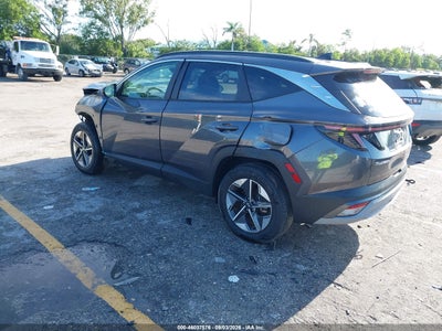 HYUNDAI TUCSON HYBRID