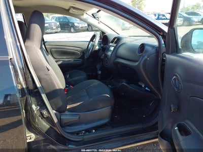 2017 NISSAN VERSA 5