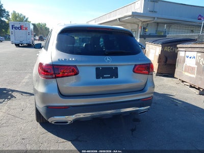 MERCEDES-BENZ GLC 300