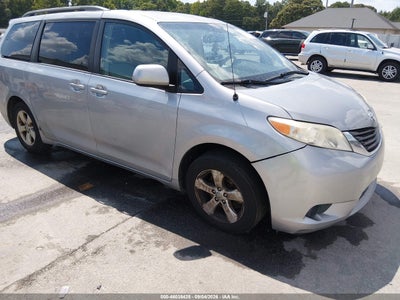 2012 Toyota Sienna