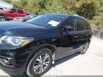NISSAN PATHFINDER