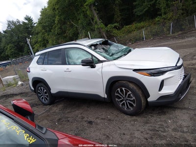 TOYOTA COROLLA CROSS HYBRID