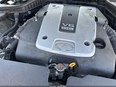 2015 INFINITI Q50 10