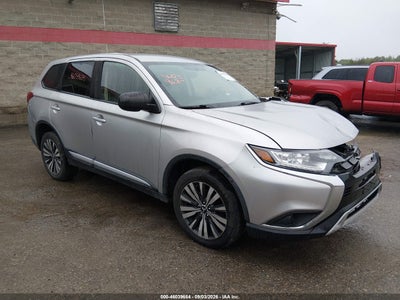 2019 Mitsubishi Outlander ES