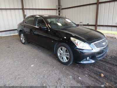 2015 Infiniti Q40