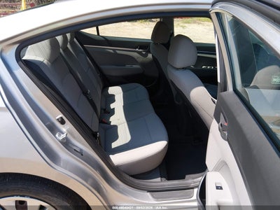 2020 HYUNDAI ELANTRA 8