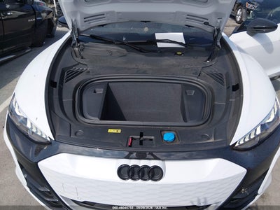 AUDI E-TRON GT