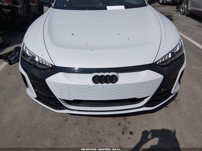 AUDI E-TRON GT
