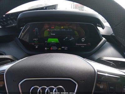 AUDI E-TRON GT