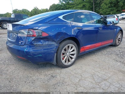 TESLA MODEL S