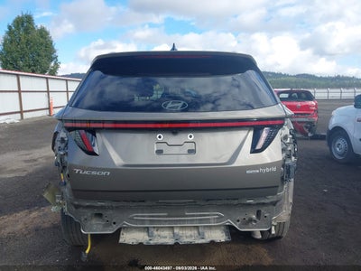 HYUNDAI TUCSON HYBRID