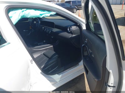 MERCEDES-BENZ A 220