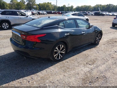 NISSAN MAXIMA