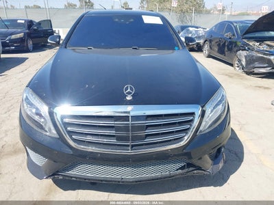 MERCEDES-BENZ S 550