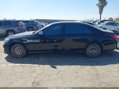 MERCEDES-BENZ S 550
