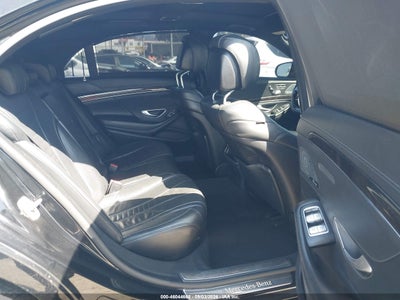MERCEDES-BENZ S 550
