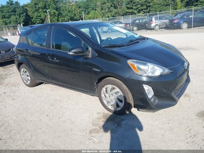 TOYOTA PRIUS C