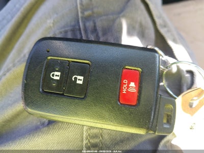 TOYOTA PRIUS C