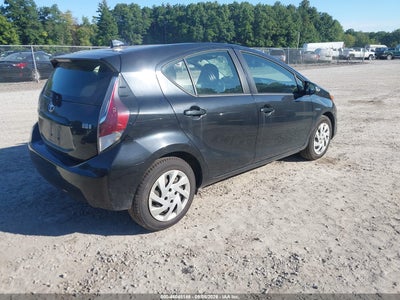 TOYOTA PRIUS C