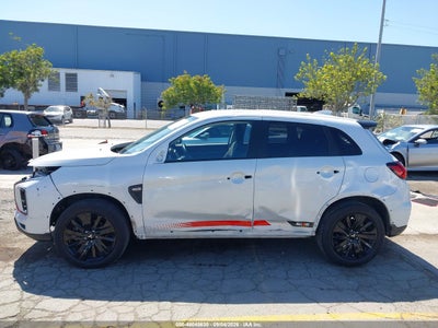 MITSUBISHI OUTLANDER SPORT