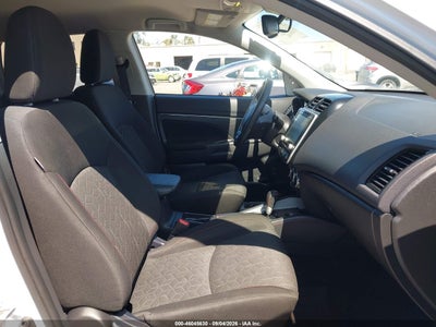 MITSUBISHI OUTLANDER SPORT