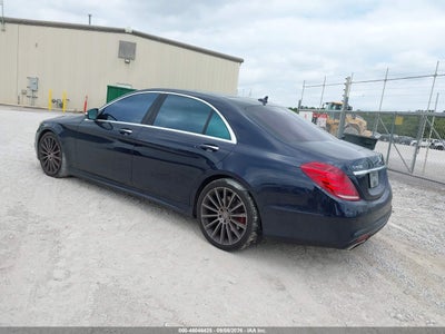MERCEDES-BENZ S 550