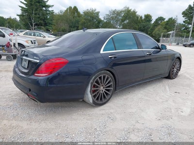 MERCEDES-BENZ S 550
