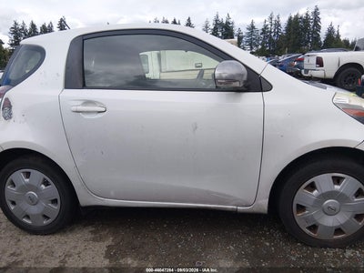 SCION IQ