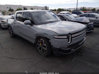 RIVIAN R1T