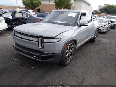 RIVIAN R1T