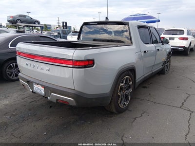 RIVIAN R1T