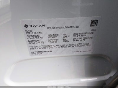 RIVIAN R1T