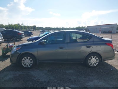 NISSAN VERSA