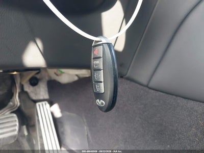 INFINITI Q70